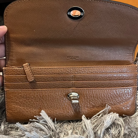 Authentic Leather Coach Wallet - Picture 2 of 7